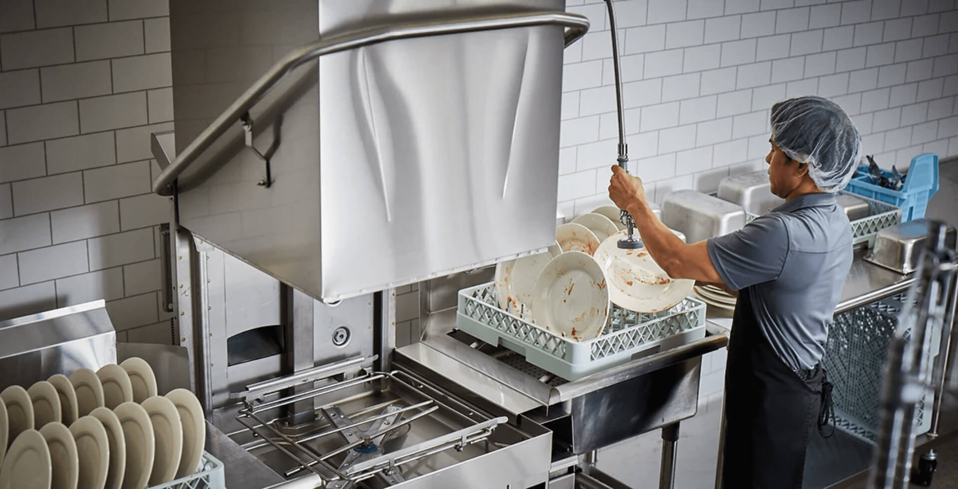 Kitchen Helper / Steward